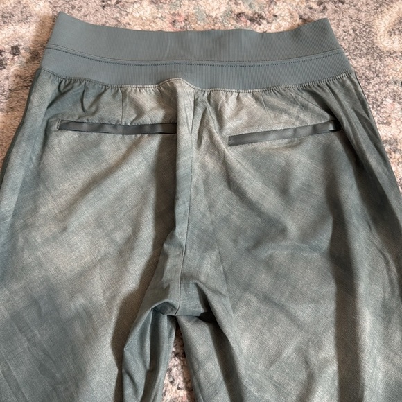 Athleta Nolita Slim Tapered Printed Crop Pants - Picture 8 of 11